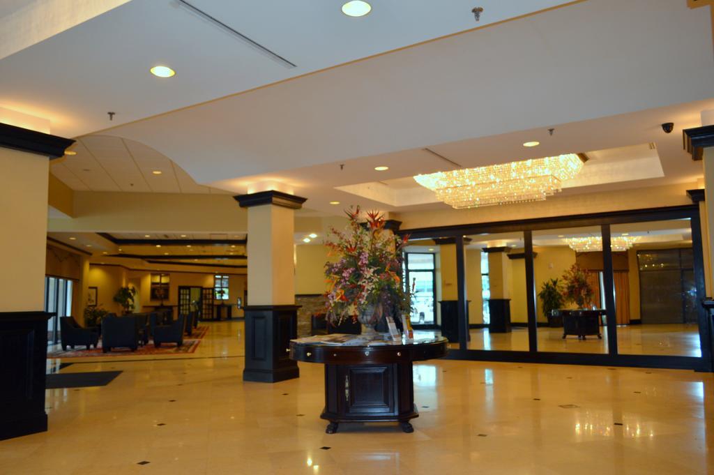 Red Lion Hotel Highpoint المظهر الخارجي الصورة