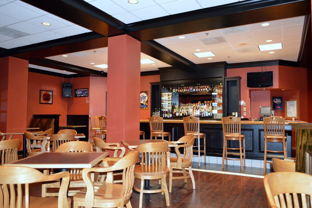 Red Lion Hotel Highpoint المظهر الخارجي الصورة