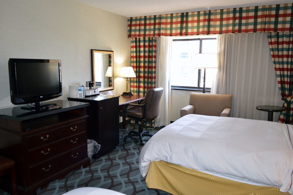 Red Lion Hotel Highpoint المظهر الخارجي الصورة