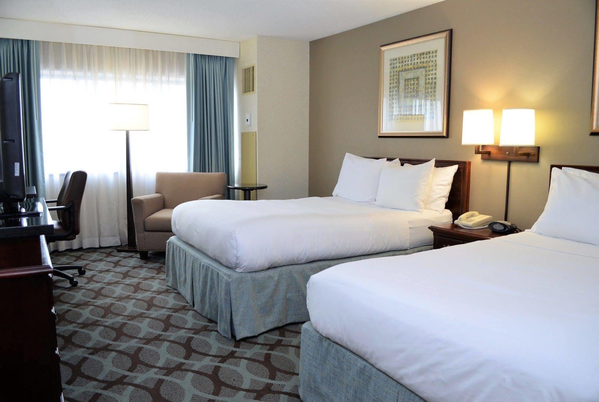 Red Lion Hotel Highpoint المظهر الخارجي الصورة